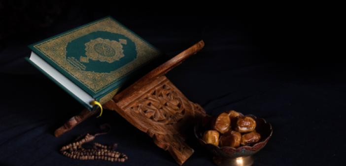 Kalbi Kur'an'la Diri Tutmak
