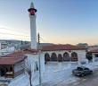 Afrin'deki Ömer Bin Hattab Camii ve Nebi Huri Türbesi Restore Edildi